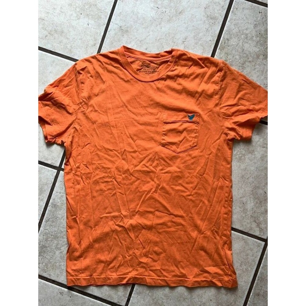 Men’s Orange American Eagle Shirt Size Small